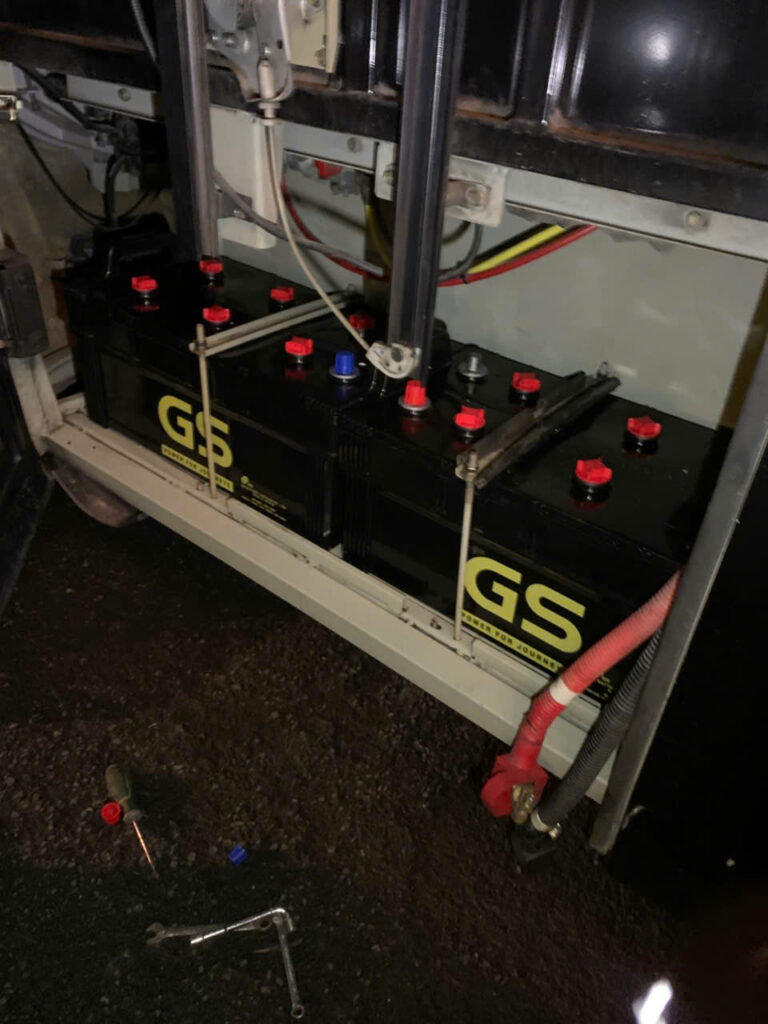 ẮC QUY GS N200 (12V200AH)